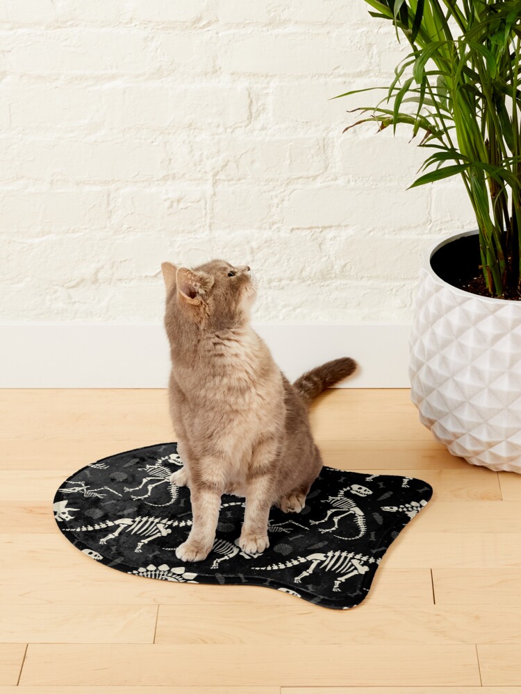 Alternate view of Dinosaur Fossils in Black Pet Mat