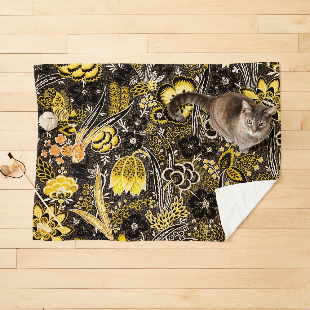 Flower Pattern in Yellow and Black Pet Blanket