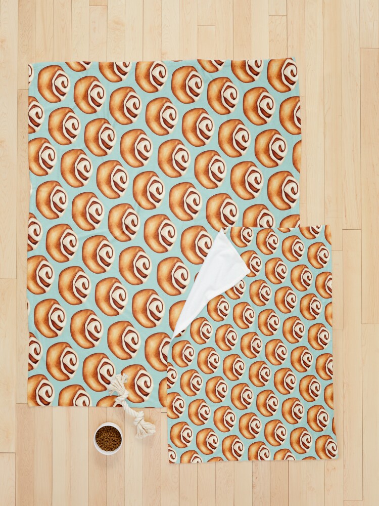 Alternate view of Cinnamon Roll Pattern - Blue Pet Blanket