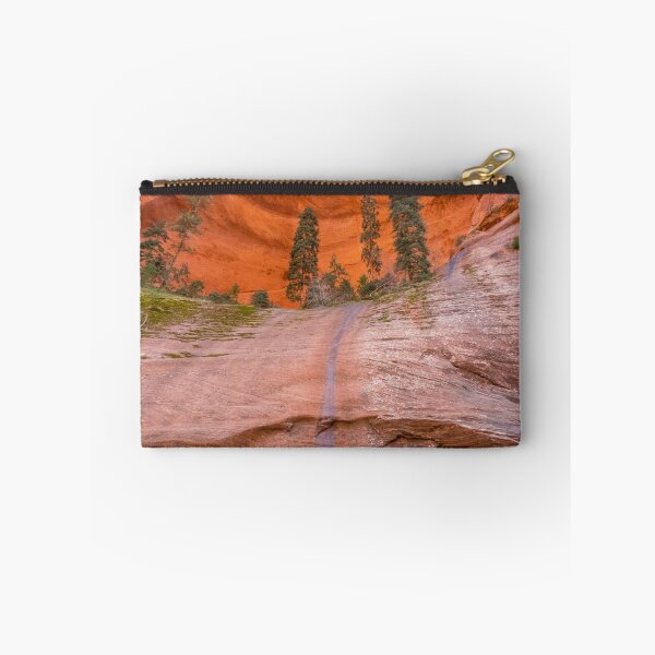 Artikelvorschau, Steingarten in Kolob entworfen und verkauft von Robert C Richmond.