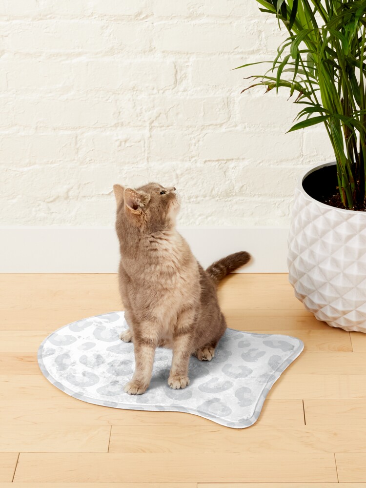Alternate view of Leopard Print - Silver Gray and White Pet Mat