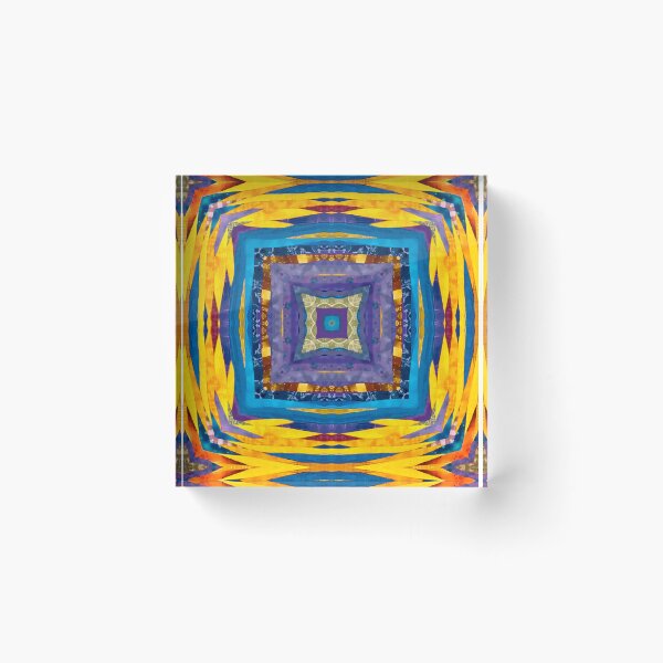 Artikelvorschau, Steppdecke im blauen geometrischen Muster entworfen und verkauft von MediaArtbyMara.