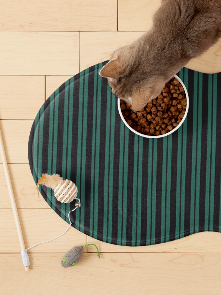 Alternate view of Wall to Wall Creeps and Stripes Pet Mat
