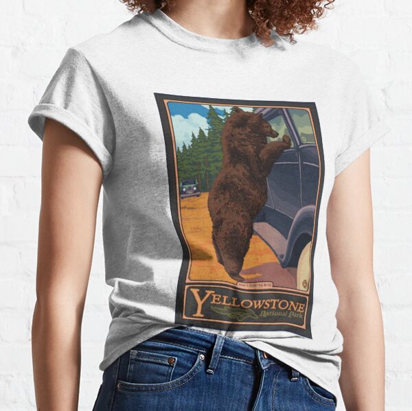 Vista previa del artículo con la obra «Oso vintage del Parque Nacional de Yellowstone», diseñado y vendido por MeLikeyTees.