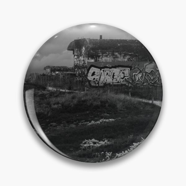 Item preview, Batterie Herta in Bois-Plage-en-Ré in black and white designed and sold by FotoMahieu.