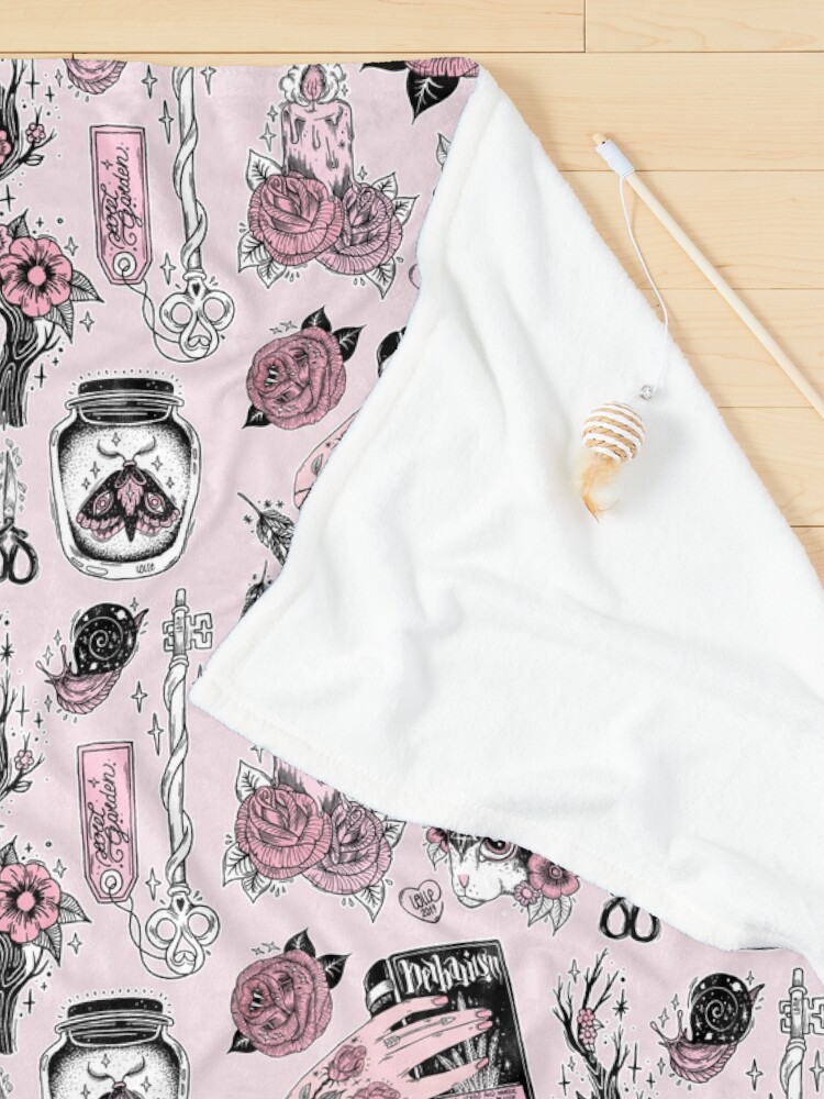 Alternate view of Ostara Pet Blanket