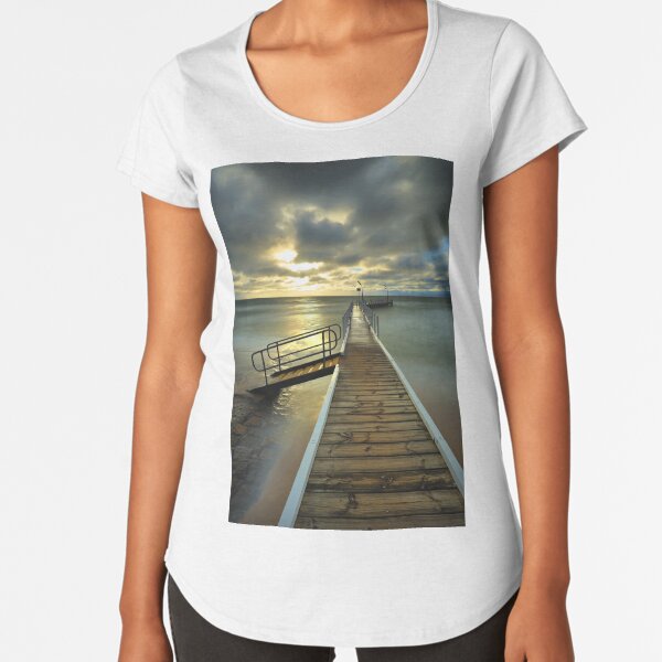 Imminent sunset at Safety Beach. Premium Scoop T-Shirt