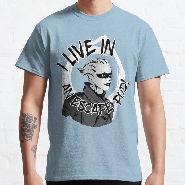 I live in an escape pod - Peebee Classic T-Shirt