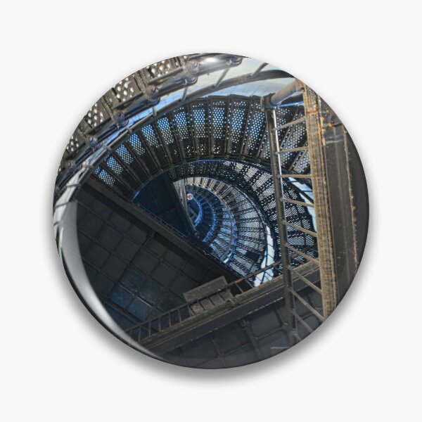 Artikelvorschau, Die Wendeltreppe am Hunting Island Lighthouse Vertical entworfen und verkauft von LisaWootenPhoto.