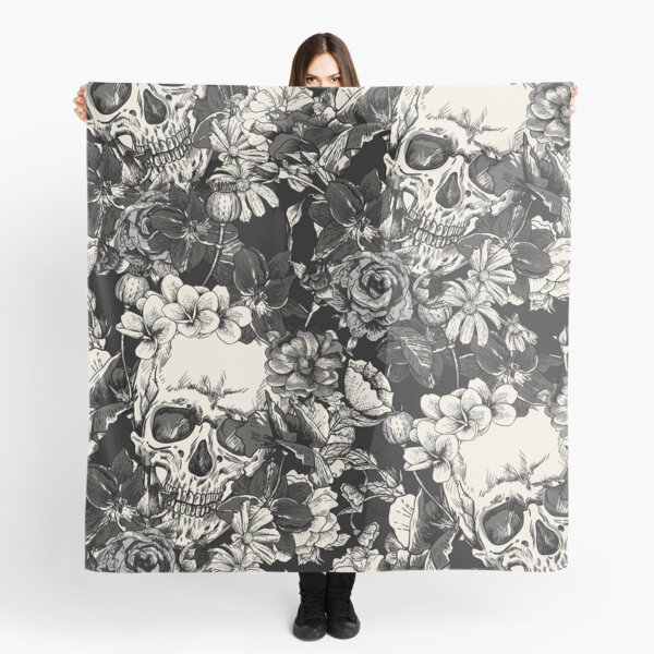 SKULLS Scarf