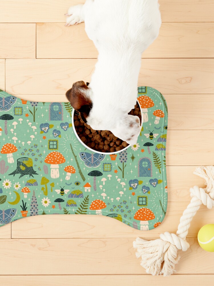 Discover Fairy garden- Pet Bowls Mat