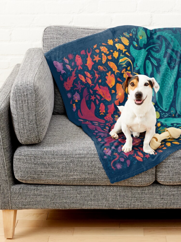 Alternate view of Aquatic Spectrum 2 Pet Blanket