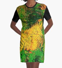Fougeres en automne Graphic T-Shirt Dress