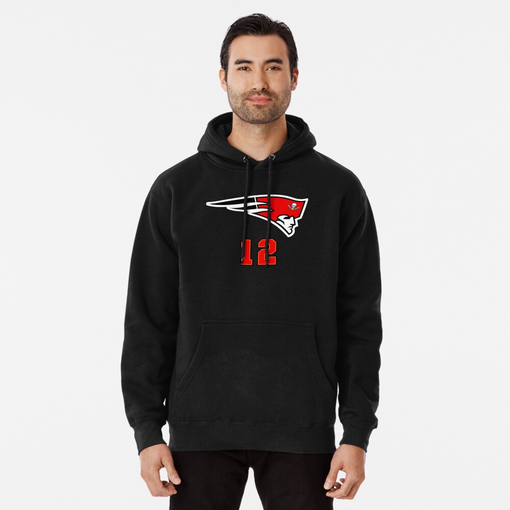 Half patriots half Buccaneers shirt, hoodie, sweater and v-neck t-shirt