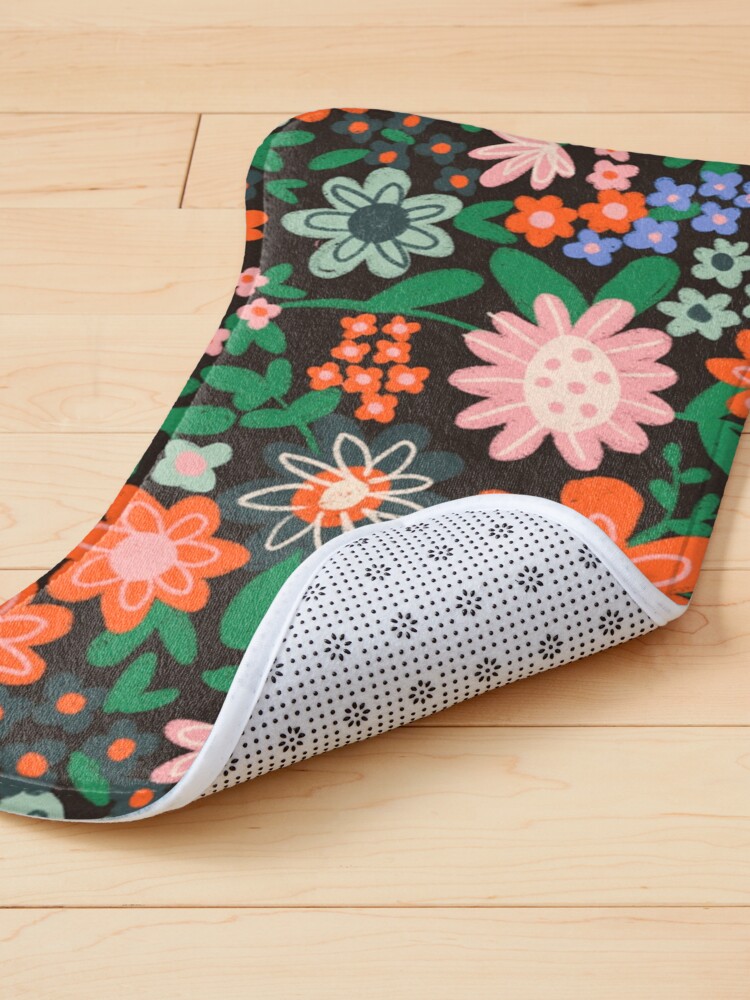 Alternate view of Bright floral Pet Mat