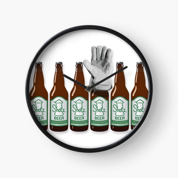 Artikel-Vorschau von "Shotz Beer" - Handschuhflasche auf Förderband - Wie auf "Laverne & Shirley" zu sehen, designt und verkauft von Vertigo Creative.