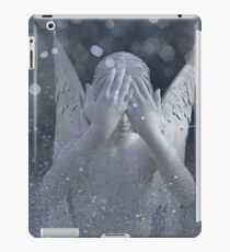 Beware the Weeping Angel - Dr. Who iPad Case/Skin