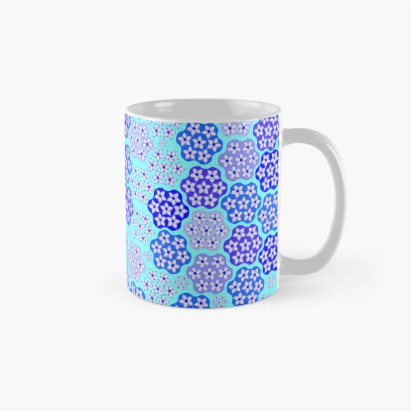 Artikelvorschau, Blue Melliflowery on Light Cyan Repeat 5748 entworfen und verkauft von Art in My Loft.
