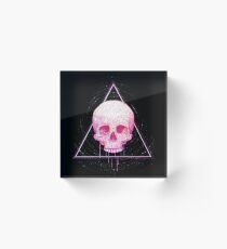 Skull in triangle on black Acrylblock