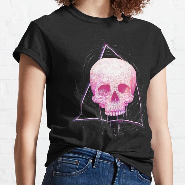 Skull in triangle on black Classic T-Shirt