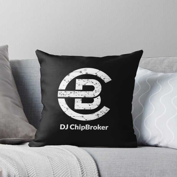 Aperçu de l'œuvre T-shirt blanc avec logo DJ Chip Broker créée et vendue par NilsSpringer.