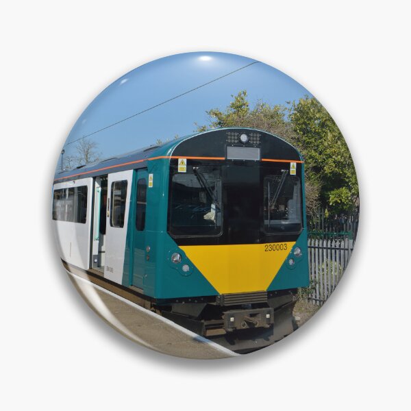 Item preview, LNR Class 230 003 at Bedford designed and sold by EngPhotography.