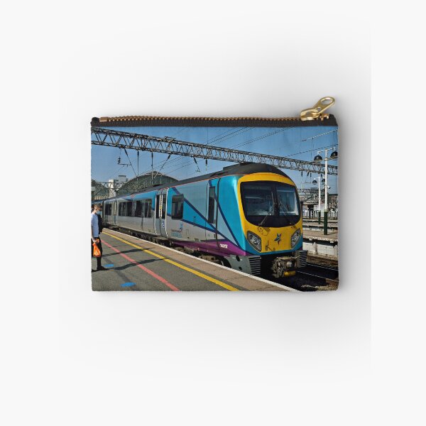Item preview, TPE Class 185 at Manchester Piccadilly designed and sold by EngPhotography.