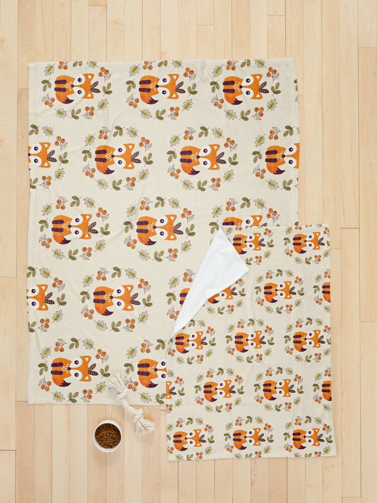 Alternate view of Little Fox with Autumn Berries Pet Blanket