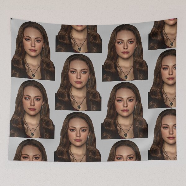 Artikelvorschau, Legacys Hope Mikaelson Ausweisfoto entworfen und verkauft von stardustedits.