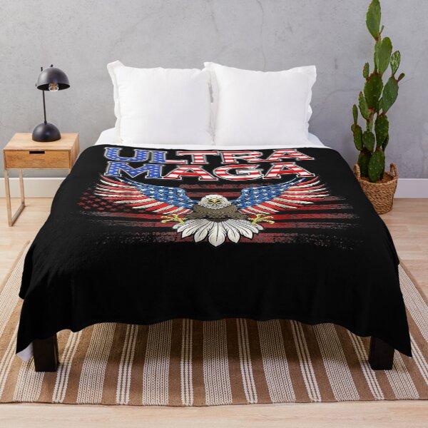 Artikelvorschau, Ultra Maga Proud Ultra-Maga entworfen und verkauft von ArthurClaessens.