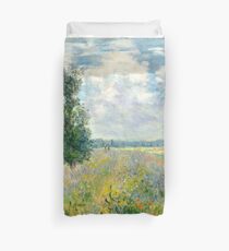 fields of poppies claude monet Duvet Cover