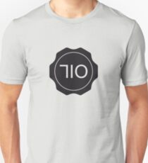 710 OIL cap (black) Unisex T-Shirt