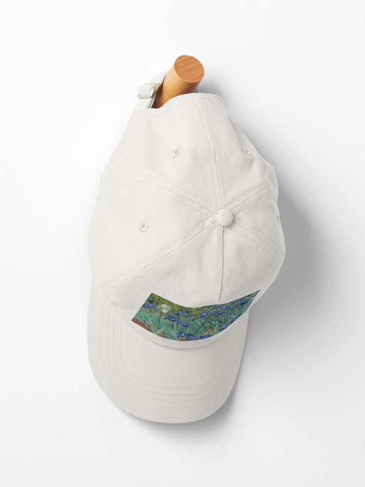 Aperçu 2 sur 7. Casquette avec l'œuvre Van Gogh Irises créée et vendue par fineearth.