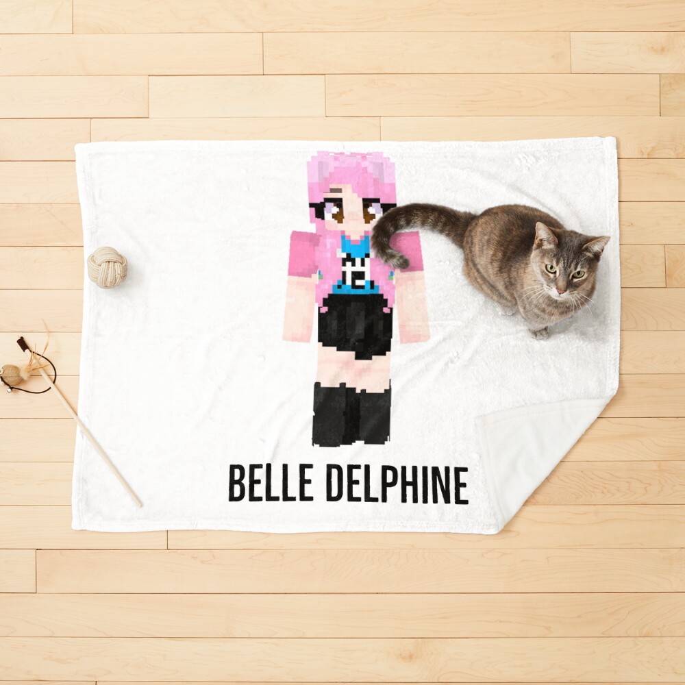 So I opened my minecraft bedrock and I made a Belle Delphine skin : r/ Minecraft