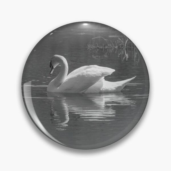 Aperçu de l'œuvre Cygne créée et vendue par OneCreativePup.