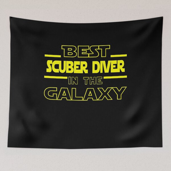 Aperçu de l'œuvre scuber diver Job Dad Mom Hudband Mens Shirt, Best scuber diver In The Galaxy, Funny scuber diver Birthday Christmas Gift Gift créée et vendue par xlnv.