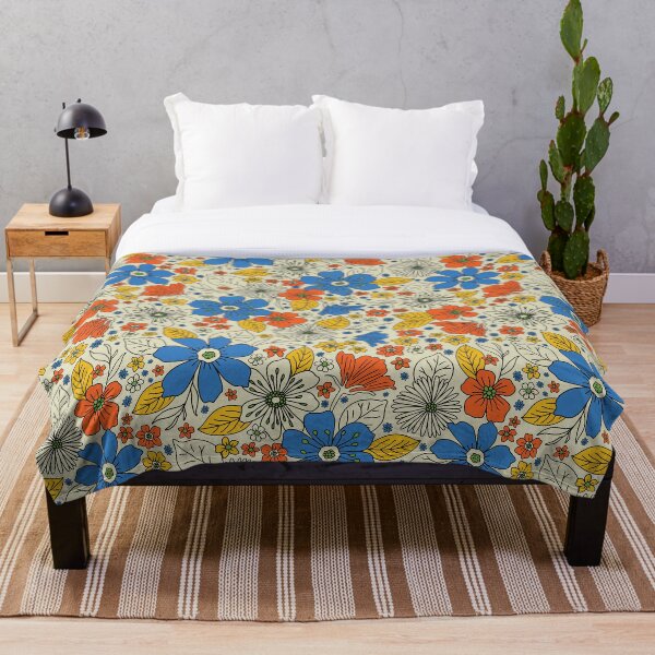 Aperçu de l'œuvre Floral rétro bleu, jaune et orange créée et vendue par somecallmebeth.