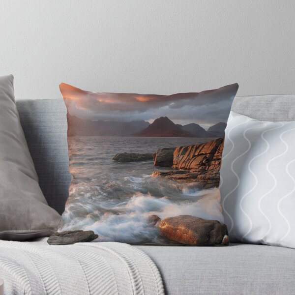 Aperçu de l'œuvre Elgol Stormy au coucher du soleil créée et vendue par Grant Glendinning.