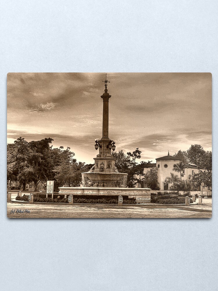 Alternate view of DeSoto Fountain Metal Print