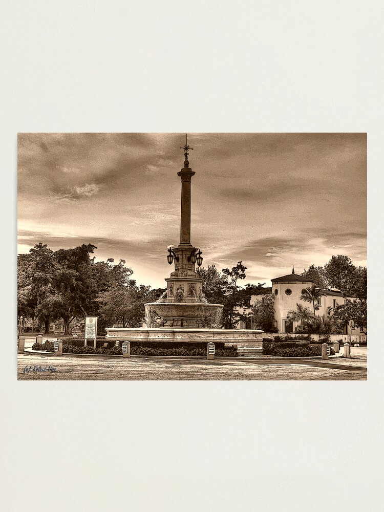 Alternate view of DeSoto Fountain Photographic Print