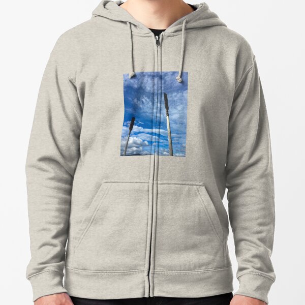 Giant Oars Zipped Hoodie