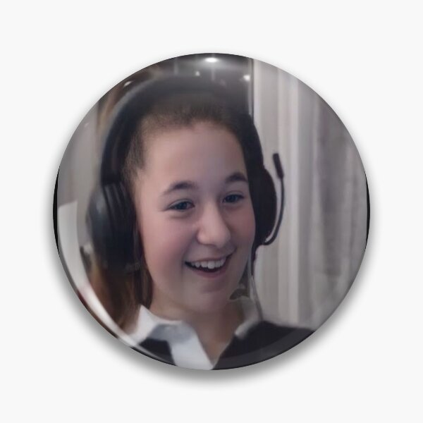 Item preview, lani lanusky dream smp face designed and sold by bestizeyy.