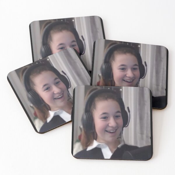 Item preview, lani lanusky dream smp face designed and sold by bestizeyy.