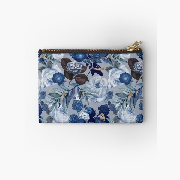 Item preview, Vintage floral azul designed and sold by Studio Vickn.