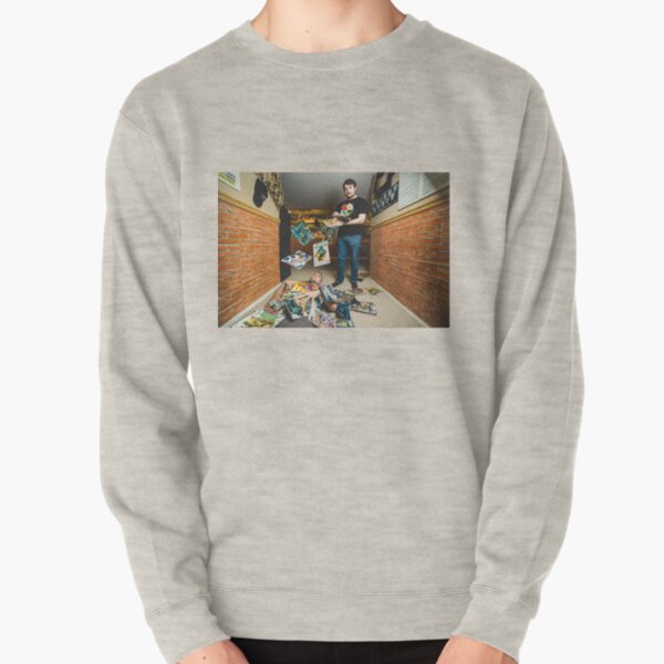 Host promo image Pullover Sweatshirt