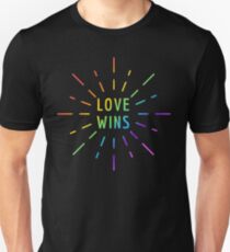 LOVE WINS GAY PRIDE Unisex T-Shirt