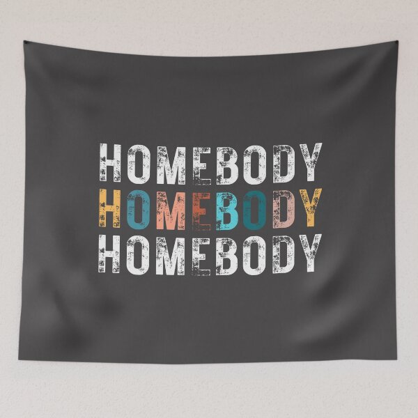 Artikelvorschau, Homebody - Vintage-Schriftart Homebody Introvertiertes Design entworfen und verkauft von Pawfect-Purr.