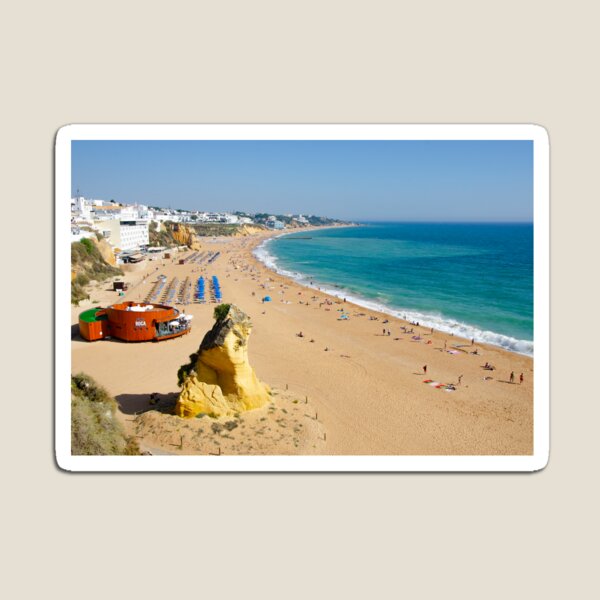 Artikel-Vorschau von Strand in der Stadt Albufeira an der Algarve, designt und verkauft von GG WALL ART.