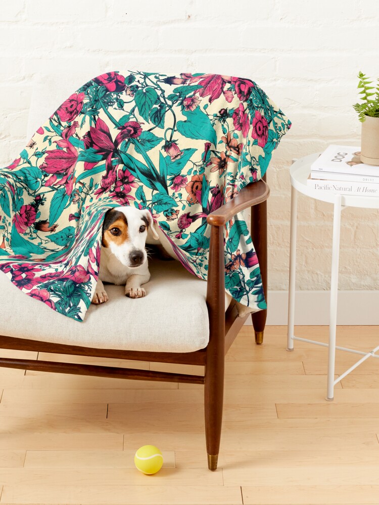 Alternate view of THE GARDEN Pet Blanket