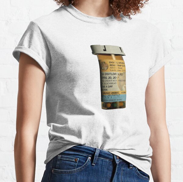digital druglord pill bottle merch - blackbear Classic T-Shirt
